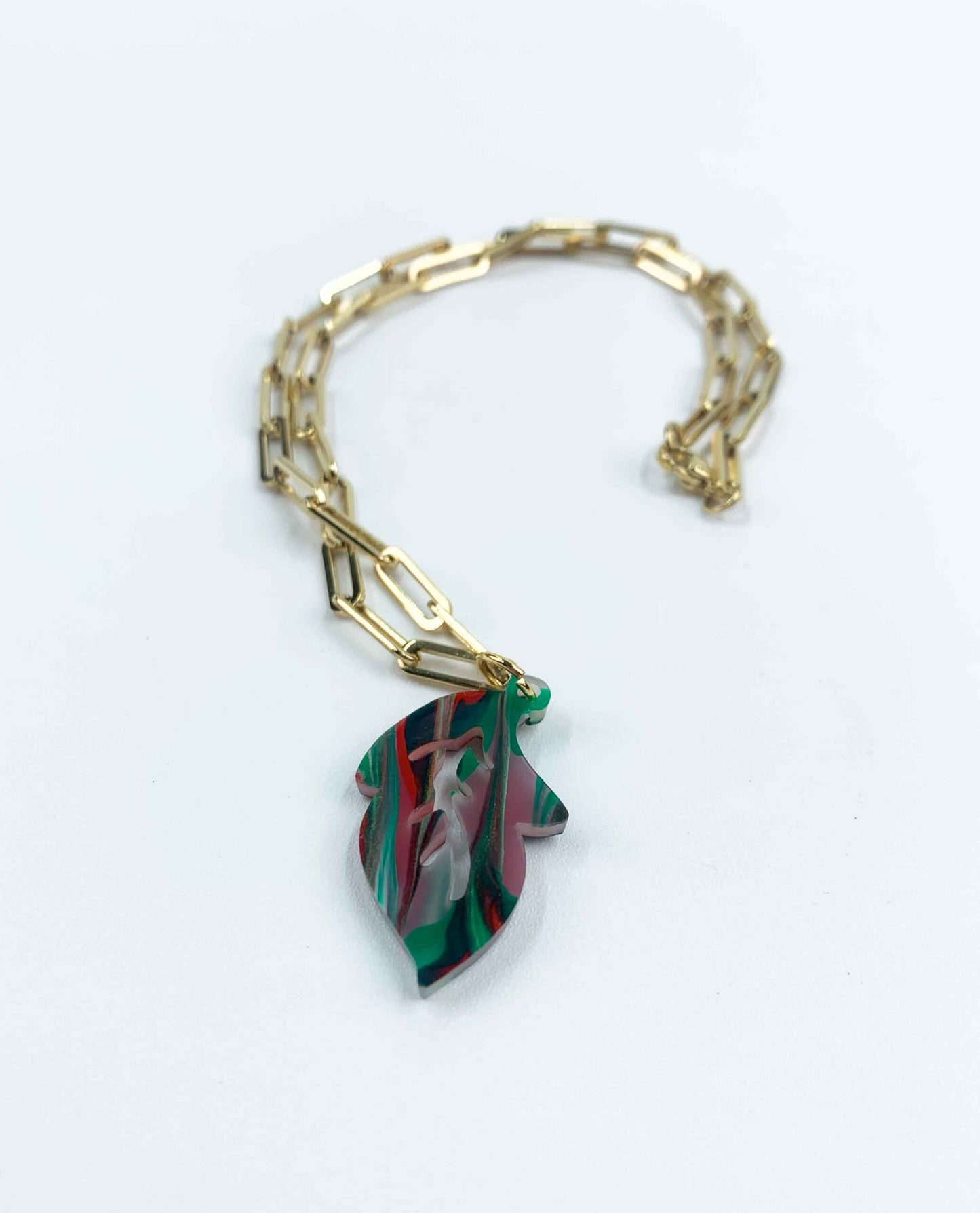 Collar hoja verde y rojo-4