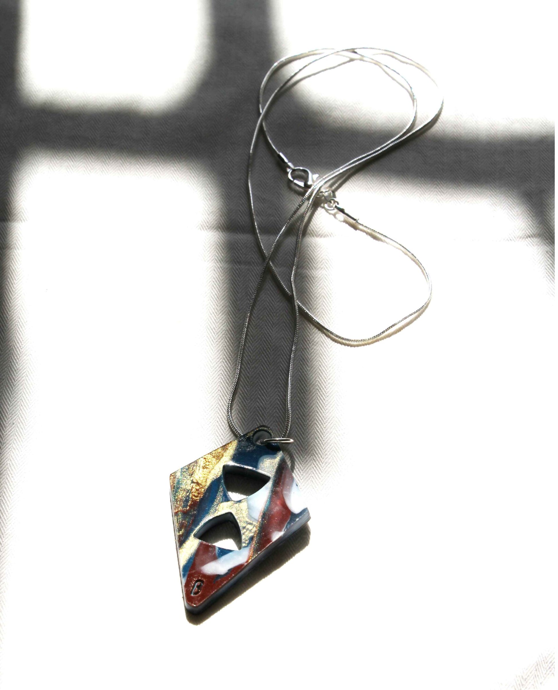 Collar romboidal, cadena color plata-2